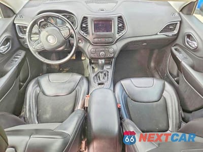 Zdjęcie 8 z 14 samochodu: 2021 JEEP CHEROKEE LATITUDE PLUS VIN:1C4PJLLB3MD137491 - miniatura