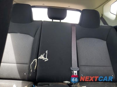 Zdjęcie 10 z 13 samochodu: 2021 KIA SOUL LX VIN:KNDJ23AU9M7757493 - miniatura