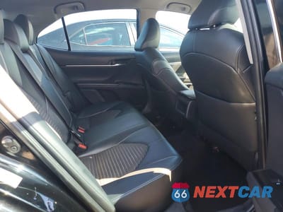Zdjęcie 11 z 13 samochodu: 2019 TOYOTA CAMRY SE VIN:4T1B11HK3KU170684 - miniatura