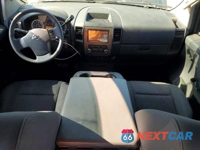 Zdjęcie 8 z 12 samochodu: 2012 NISSAN TITAN S VIN:1N6AA0EK0CN318040 - miniatura