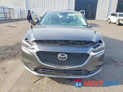 Piąte zdjęcie samochodu w środku: 2021 MAZDA 6 TOURING VIN:JM1GL1VM2M1615950 - miniatura