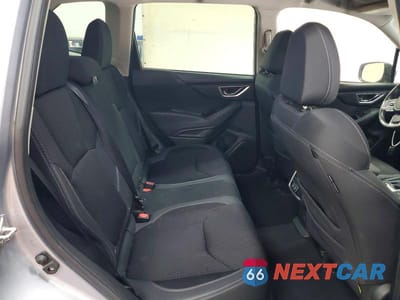 Zdjęcie 11 z 13 samochodu: 2023 SUBARU FORESTER PREMIUM VIN:JF2SKAEC7PH467649 - miniatura