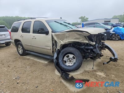 Czwarte zdjęcie samochodu z boku: 2007 CHEVROLET TAHOE K1500 VIN:1GNFK13087R200630 - miniatura