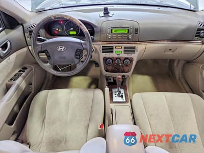 Zdjęcie 8 z 12 samochodu: 2006 HYUNDAI SONATA GLS V6 VIN:5NPEU46F56H117727 - miniatura