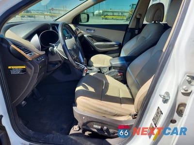 Zdjęcie 7 z 12 samochodu: 2013 HYUNDAI SANTA FE SPORT 2.0T VIN:5XYZU3LA4DG011763 - miniatura