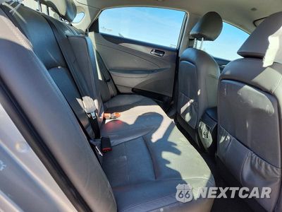Zdjęcie 10 z 12 samochodu: 2013 HYUNDAI SONATA HYBRID VIN:KMHEC4A41DA098375 - miniatura