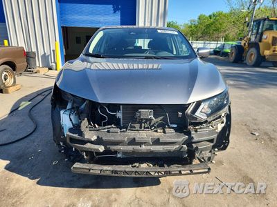 Piąte zdjęcie samochodu w środku: 2020 NISSAN ROGUE SPORT S VIN:JN1BJ1CW0LW647885 - miniatura