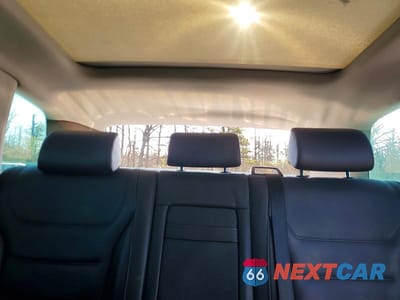 Zdjęcie 10 z 13 samochodu: 2011 VOLKSWAGEN TOUAREG V6 VIN:WVGFF9BP5BD006746 - miniatura
