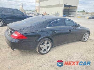 Trzecie zdjęcie samochodu z tyłu: 2007 MERCEDES-BENZ CLS 550 VIN:WDDDJ72X57A106939 - miniatura