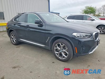 Czwarte zdjęcie samochodu z boku: 2025 BMW X4 XDRIVE30I VIN:5UX33DT01S9108714 - miniatura