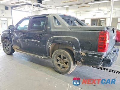 Drugie zdjęcie samochodu z przodu: 2009 CHEVROLET AVALANCHE K1500 LT VIN:3GNFK22089G179921 - miniatura
