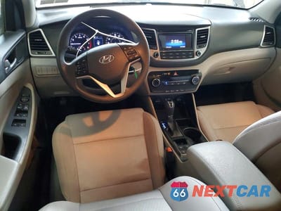 Zdjęcie 8 z 13 samochodu: 2017 HYUNDAI TUCSON SE VIN:KM8J3CA44HU428846 - miniatura