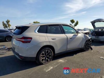 Trzecie zdjęcie samochodu z tyłu: 2025 BMW X3 30 XDRIVE VIN:5UX53GP04S9017778 - miniatura