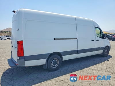 Trzecie zdjęcie samochodu z tyłu: 2022 MERCEDES BENZ SPRINTER 2500 VIN:W1Y4ECHY5NT081223 - miniatura