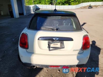 Zdjęcie 6 z 12 samochodu: 2018 MINI COOPER VIN:WMWXU1C59J2F80578 - miniatura