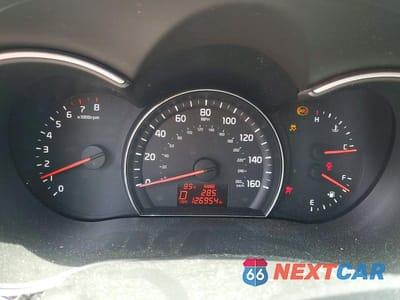 Zdjęcie 9 z 13 samochodu: 2015 KIA SORENTO LX VIN:5XYKT4A64FG607905 - miniatura