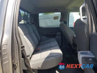 Zdjęcie 11 z 13 samochodu: 2024 FORD F350 SUPER DUTY VIN:1FT8W3DT4REE37832 - miniatura