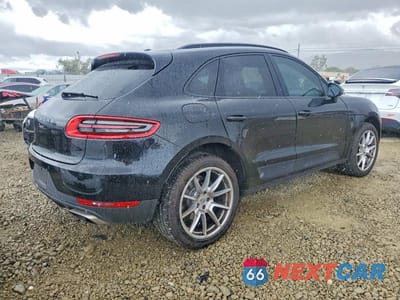 Trzecie zdjęcie samochodu z tyłu: 2017 PORSCHE MACAN VIN:WP1AA2A56HLB08039 - miniatura