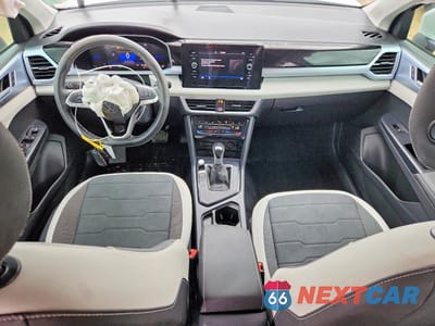 Zdjęcie 8 z 14 samochodu: 2025 VOLKSWAGEN TAOS SE VIN:3VVSC7B23SM053106 - miniatura