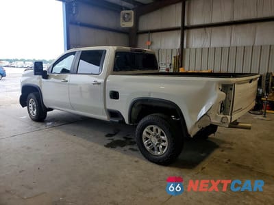Drugie zdjęcie samochodu z przodu: 2021 CHEVROLET SILVERADO K2500 HEAVY DUTY LT VIN:1GC1YNEY3MF290424 - miniatura