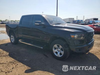 Czwarte zdjęcie samochodu z boku: 2019 RAM 1500 BIG HORN VIN:1C6RRFFG8KN709549 - miniatura