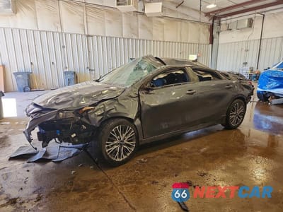 2022 KIA FORTE GT LINE 3KPF54AD0NE468653 - główne zdjęcie licytacji z USA - miniatura