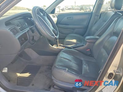 Zdjęcie 7 z 12 samochodu: 2000 TOYOTA CAMRY XLE V6 VIN:JT2BF28K6Y0269729 - miniatura