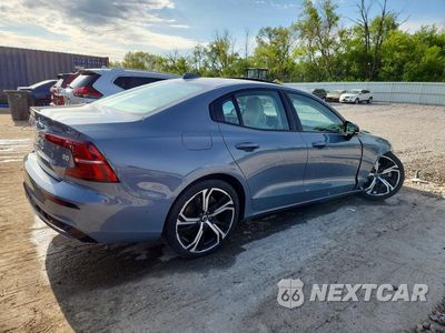 Trzecie zdjęcie samochodu z tyłu: 2024 VOLVO S60 PLUS VIN:7JRL12FL9RG280160 - miniatura