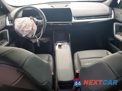 Zdjęcie 8 z 13 samochodu: 2026 BMW X1 XDRIVE28I VIN:WBX73EF04T5474215 - miniatura