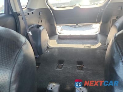 Zdjęcie 10 z 13 samochodu: 2007 MITSUBISHI OUTLANDER ES VIN:JA4MS31X27Z006519 - miniatura