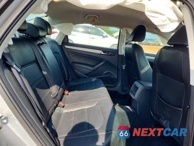 Zdjęcie 10 z 13 samochodu: 2015 VOLKSWAGEN PASSAT S VIN:1VWAT7A34FC017191 - miniatura