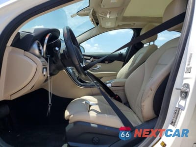 Zdjęcie 7 z 13 samochodu: 2020 MERCEDES-BENZ C 300 VIN:W1KWF8DB0LR600557 - miniatura