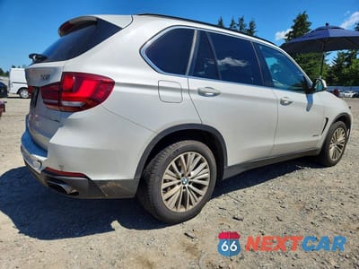 Trzecie zdjęcie samochodu z tyłu: 2015 BMW X5 XDRIVE50I VIN:5UXKR6C55F0J74856 - miniatura