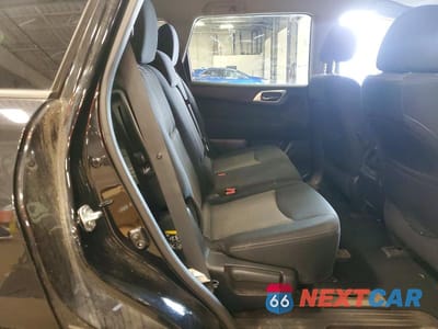 Zdjęcie 11 z 13 samochodu: 2017 NISSAN PATHFINDER SV VIN:5N1DR2MM6HC656340 - miniatura