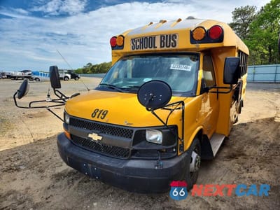 Drugie zdjęcie samochodu z przodu: 2010 CHEVROLET EXPRESS CU - SCHOOL BUS VIN:1GB9G5AL0A1176393 - miniatura