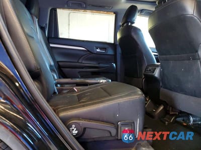 Zdjęcie 11 z 13 samochodu: 2018 TOYOTA HIGHLANDER XLE VIN:5TDJZRFH0JS893863 - miniatura