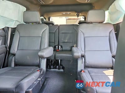 Zdjęcie 10 z 13 samochodu: 2024 CHEVROLET TAHOE K1500 Z71 VIN:1GNSKPKD4RR361954 - miniatura
