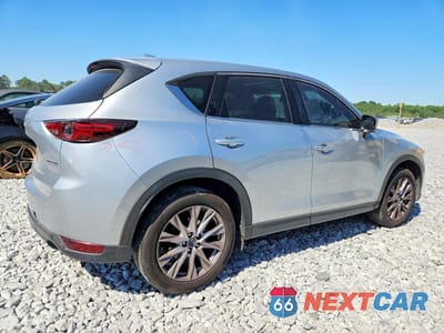 Trzecie zdjęcie samochodu z tyłu: 2020 MAZDA CX-5 GRAND TOURING VIN:JM3KFBDM9L0726855 - miniatura