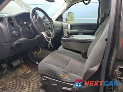 Zdjęcie 7 z 12 samochodu: 2007 CHEVROLET SILVERADO K2500 HEAVY DUTY VIN:1GCHK23K57F551375 - miniatura
