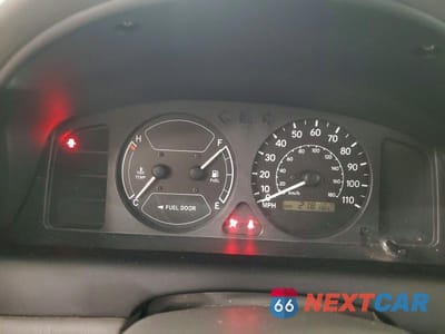 Zdjęcie 9 z 12 samochodu: 2001 TOYOTA COROLLA CE VIN:2T1BR12E91C395008 - miniatura
