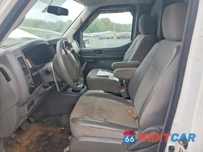 Zdjęcie 7 z 13 samochodu: 2017 NISSAN NV 1500 S VIN:1N6BF0KM0HN801661 - miniatura