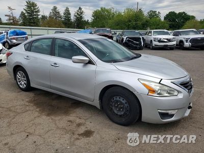Czwarte zdjęcie samochodu z boku: 2015 NISSAN ALTIMA 2.5 S VIN:1N4AL3AP7FC127303 - miniatura