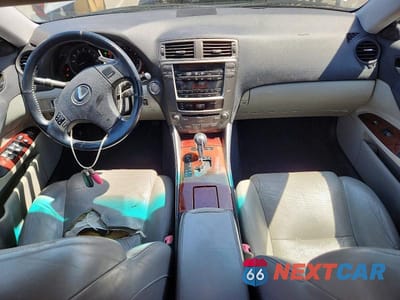 Zdjęcie 8 z 12 samochodu: 2008 LEXUS IS 250 VIN:JTHBK262582068056 - miniatura