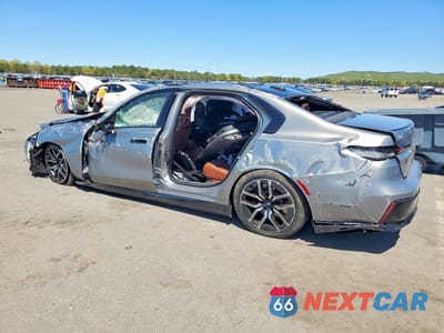 Drugie zdjęcie samochodu z przodu: 2026 BMW I7 XDRIVE60 VIN:WBY53EJ04TCX59325 - miniatura