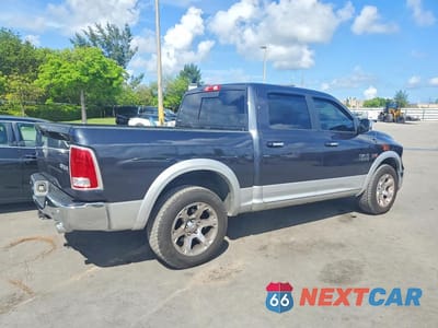Trzecie zdjęcie samochodu z tyłu: 2018 RAM 1500 LARAMIE VIN:1C6RR7NT4JS148898 - miniatura