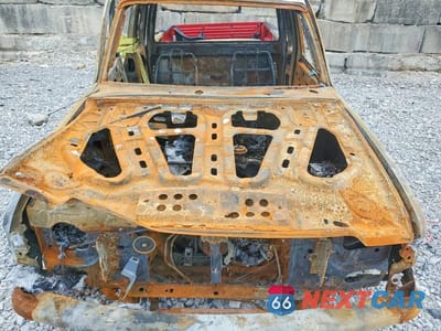Zdjęcie 11 z 11 samochodu: 2010 FORD RANGER SUPER CAB VIN:1FTLR4FE5APA50091 - miniatura