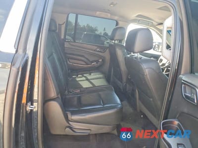 Zdjęcie 11 z 13 samochodu: 2019 CHEVROLET SUBURBAN K1500 LT VIN:1GNSKHKC6KR143937 - miniatura