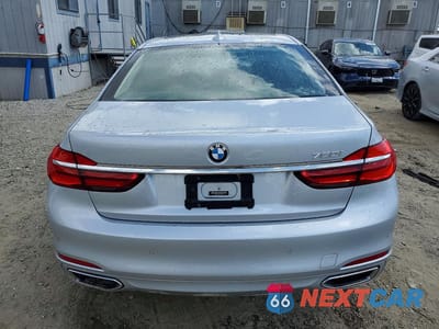 Zdjęcie 6 z 12 samochodu: 2018 BMW 750 I VIN:WBA7F0C50JGM23722 - miniatura