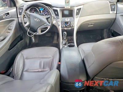 Zdjęcie 8 z 12 samochodu: 2013 HYUNDAI SONATA HYBRID VIN:KMHEC4A44DA096703 - miniatura