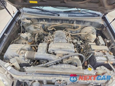 Zdjęcie 11 z 12 samochodu: 2005 TOYOTA TUNDRA DOUBLE CAB LIMITED VIN:5TBET38155S485857 - miniatura